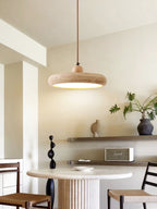 Lampa Wisząca Minimalistyczna z Trawertynowym Kloszem i Drewnianym Detalem