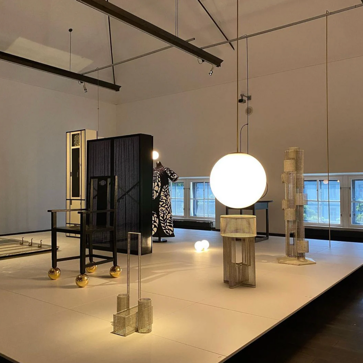 Lampa Wisząca Minimalistyczna ze Szklanym Kloszem w Kształcie Kuli - 5