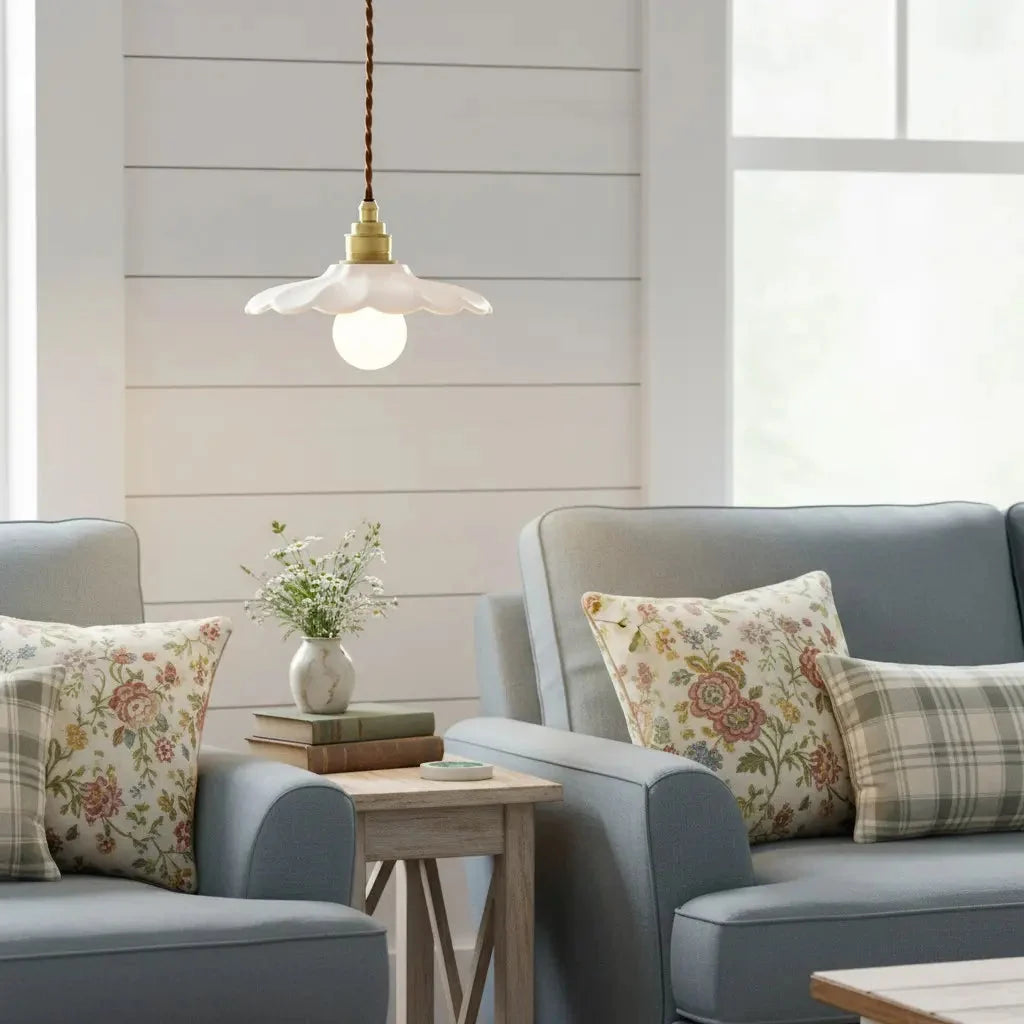 Lampa Wisząca Retro z Ceramicznym Kloszem w Kształcie Płatka - 9