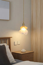 Lampa Wisząca Retro z Kwiatowym Kloszem Szklanym