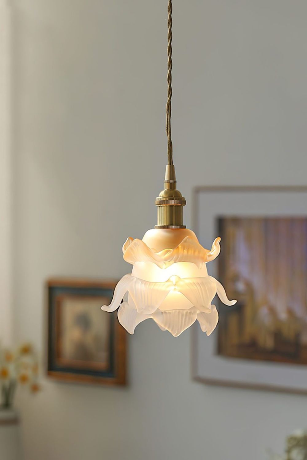 Lampa Wisząca Retro z Kwiatowym Kloszem Szklanym - 9
