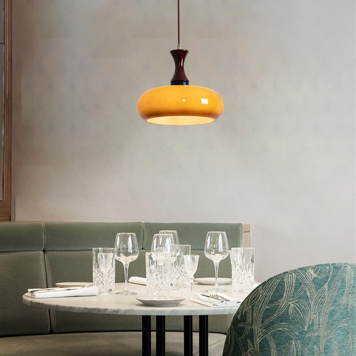 Lampa Wisząca Retro ze Szklanym Kloszem i Drewnianym Elementem - 7