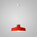 Lampa Wisząca Skandynawska z Drewnianym Detalem i Płaskim Kloszem - Czerwony