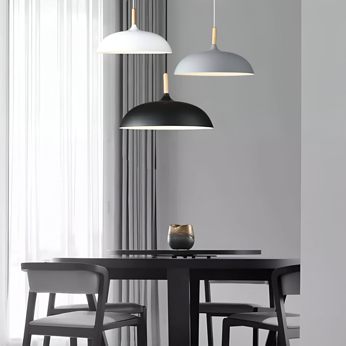 Lampa Wisząca Skandynawska z Okrągłym Kloszem i Drewnianym Akcentem - 33