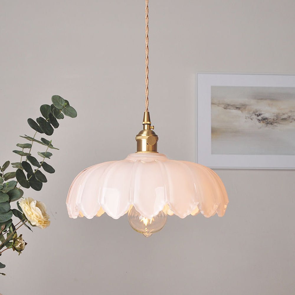 Lampa Wisząca Vintage z Kloszem w Kształcie Kwiatu - Biały