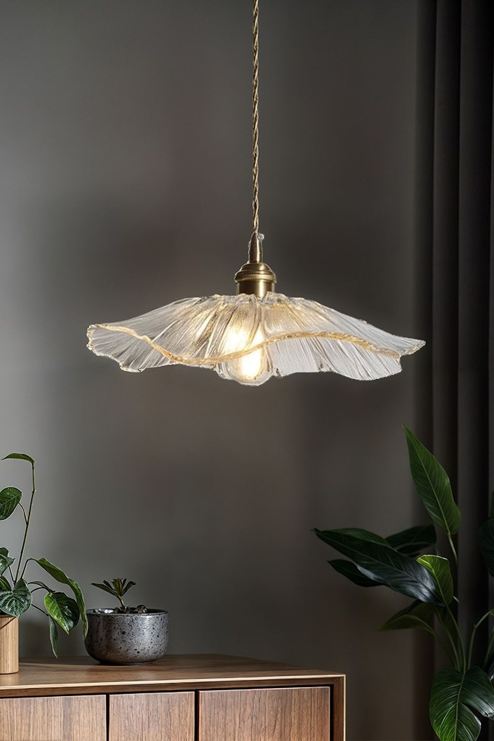 Lampa Wisząca Vintage z Kloszem w Kształcie Kwiatu Lotosu ze Szkła - Model B Ø 30 cm x W 13 cm / Przezroczysty
