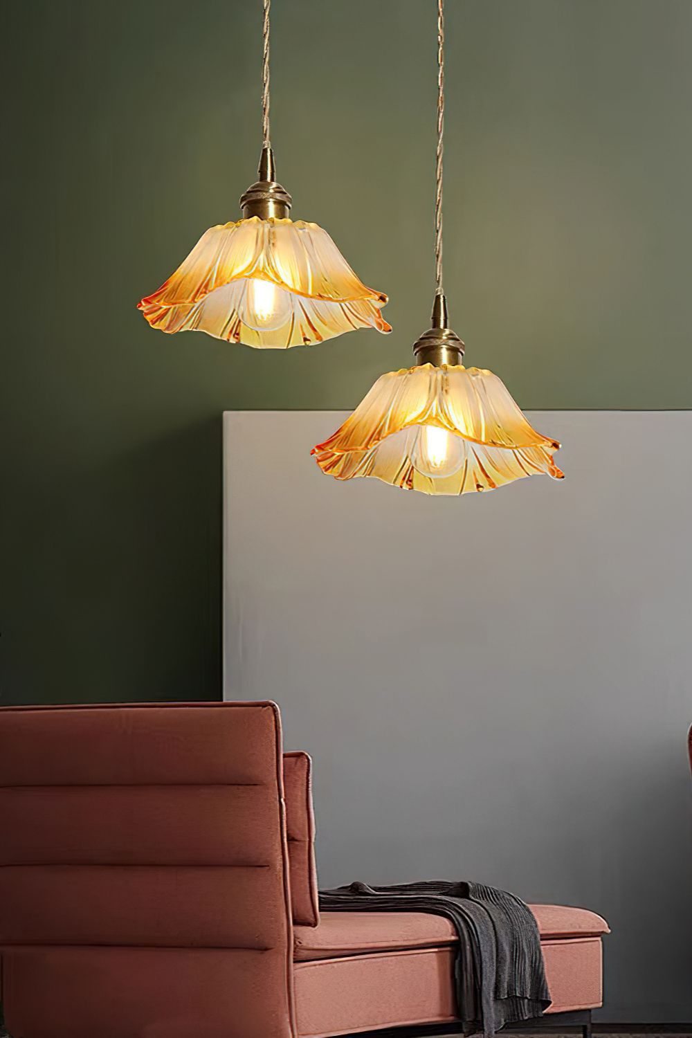 Lampa Wisząca Vintage z Kloszem w Kształcie Kwiatu Lotosu ze Szkła