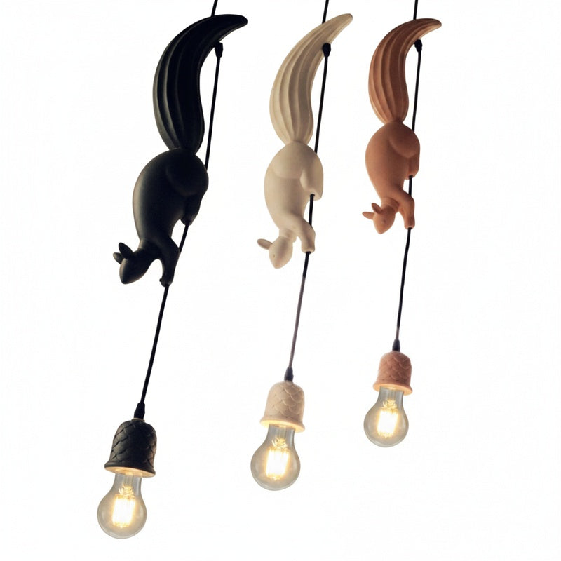 Lampa Wisząca z Figurką Wiewiórki Art Deco z Szyszką - 2