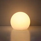 Lampka Nocna Minimalistyczna z Pilotem i Regulacją Jasności w Różnych Kształtach - 8