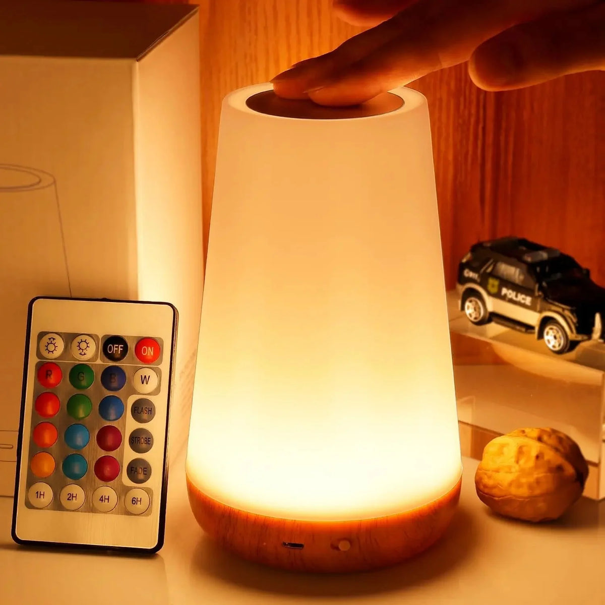 Lampka Nocna z Pilotem i Funkcją Dotykową z Regulacją Jasności - 4