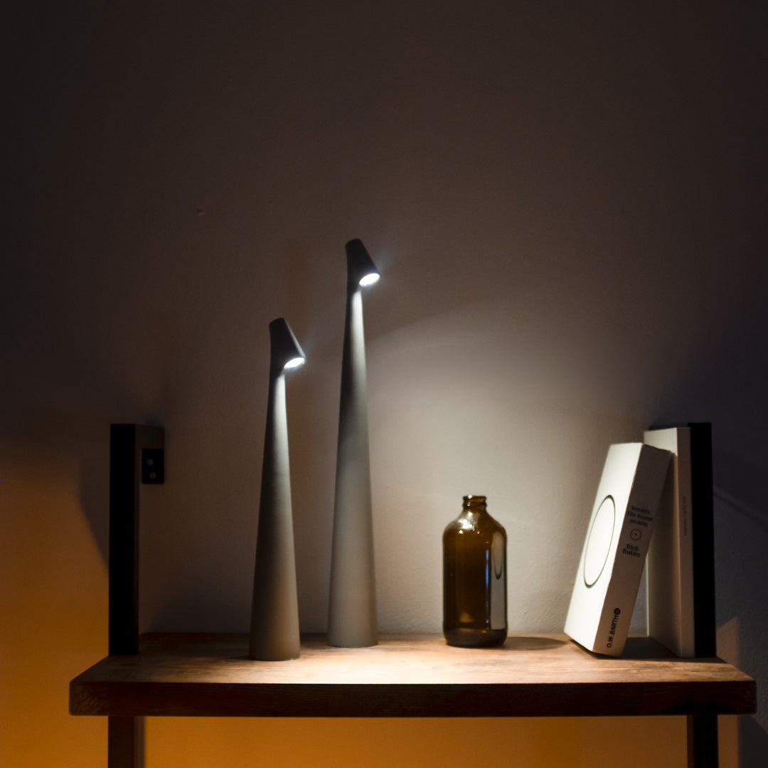 Lampka Stołowa Minimalistyczna Bezprzewodowa z Regulacją Jasności i Barwy Światła - 8