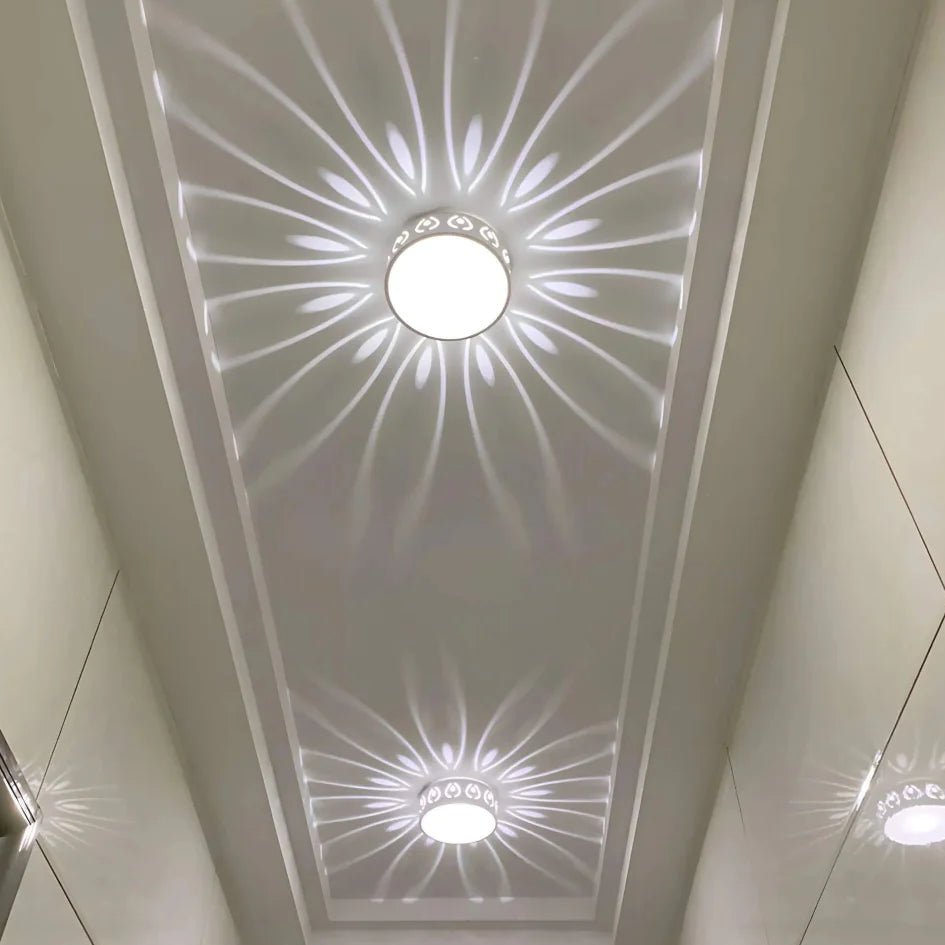 Minimalistyczna Lampa Sufitowa LED z Ażurowym Kloszem - 7