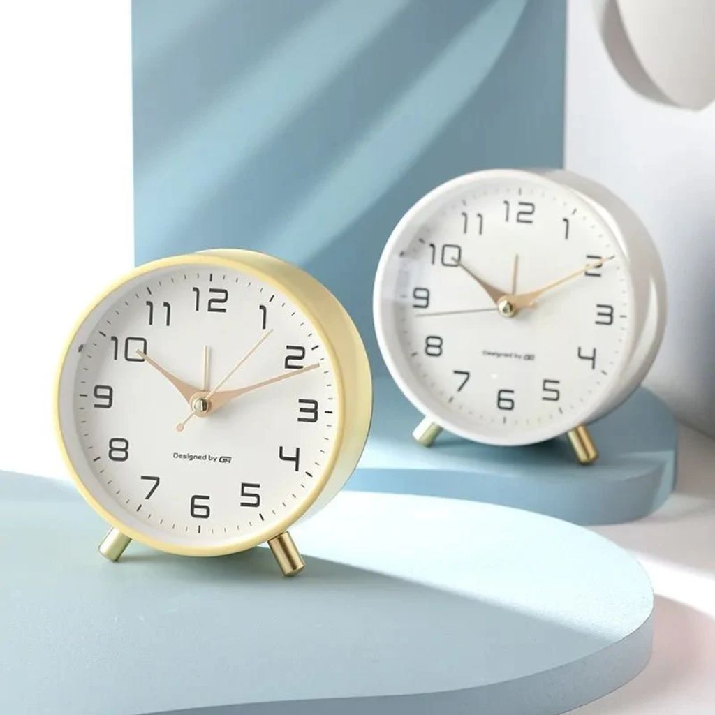 Zegar Stołowy Metalowy Cichy Skandynawski 12 Cm - 12