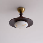 Nowoczesna Lampa Sufitowa z Drewnianym Kloszem i Mosiężnymi Detalami - 25