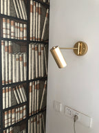 Nowoczesny Kinkiet z Regulowanym Ramieniem i Oświetleniem LED - 31