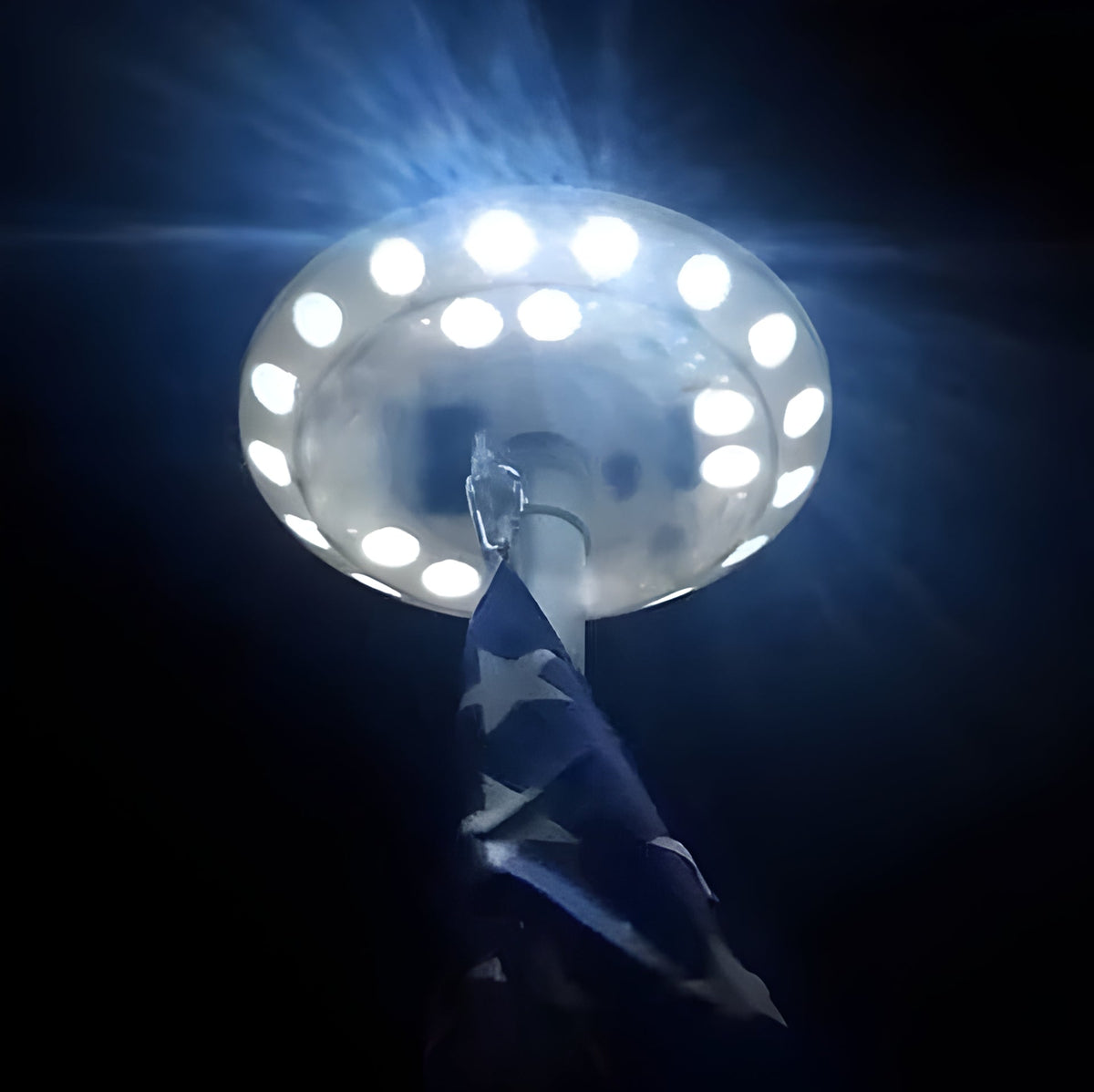 Lampa Solarna Ogrodowa na Maszt Flagowy 700 Lm - 4