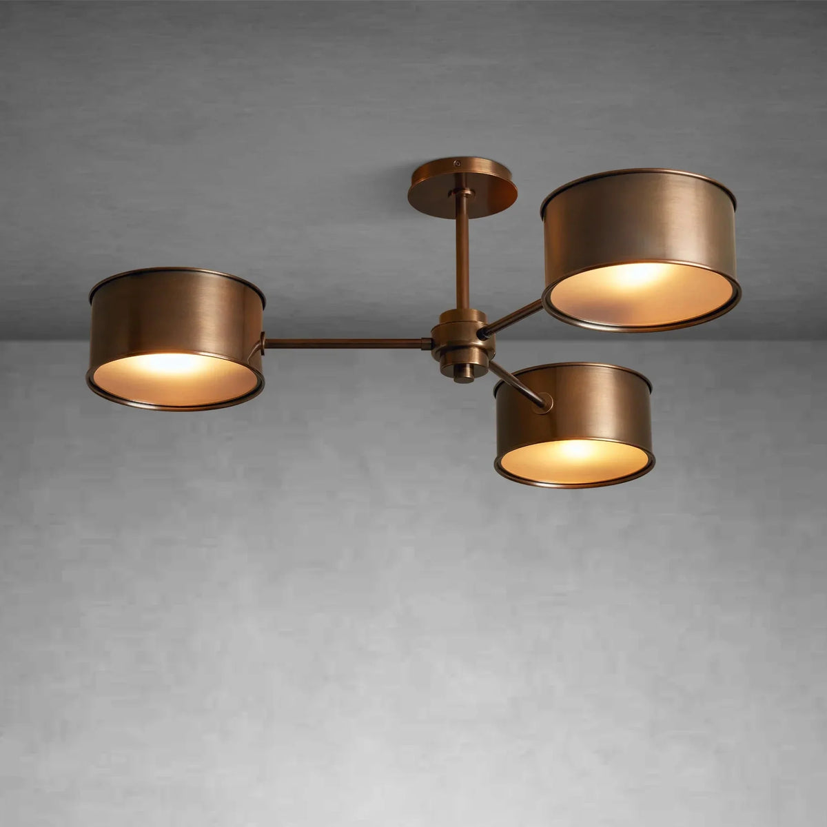Lampa Sufitowa Art Deco z Trzema Metalowymi Kloszami - 5