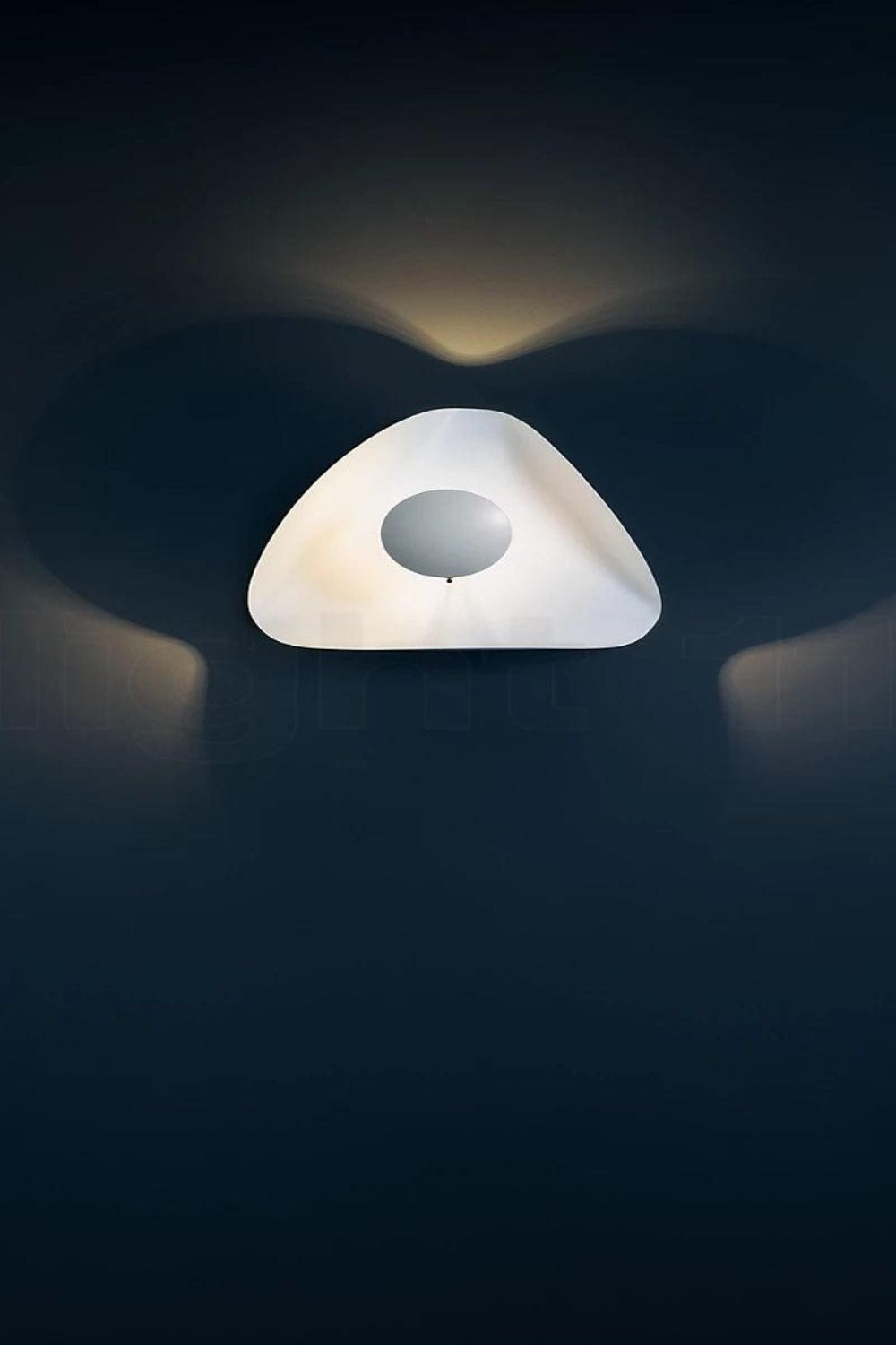 Lampa Sufitowa Art Deco z Falistym Kloszem - 7