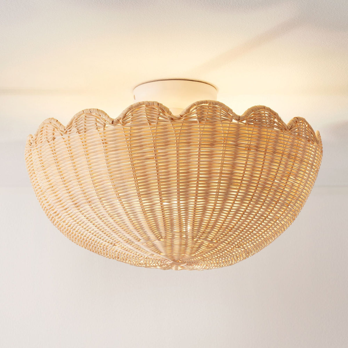 Lampa Sufitowa Boho z Plecionym Rattanowym Kloszem