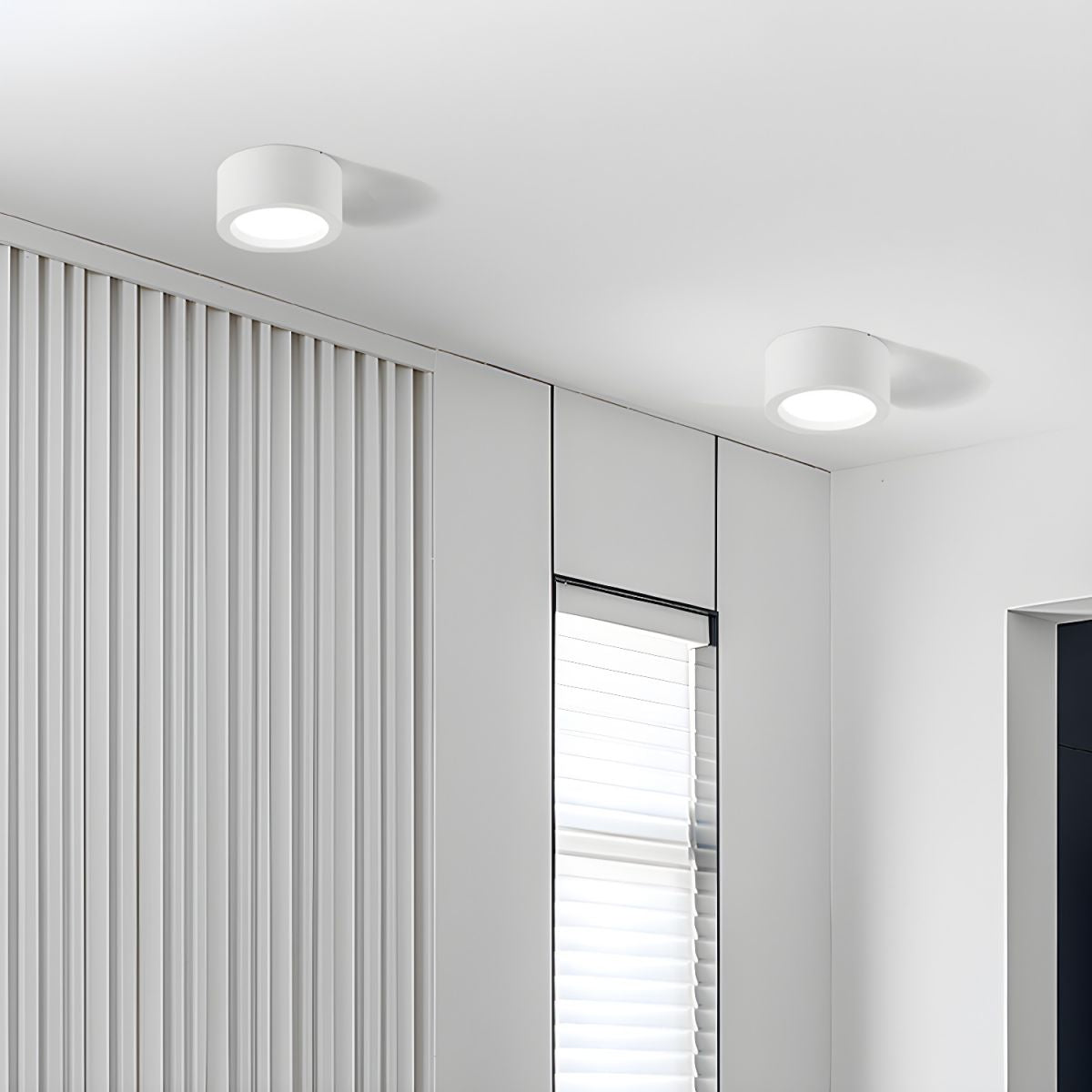 Lampa Sufitowa Minimalistyczna z Zintegrowanym LED - 12