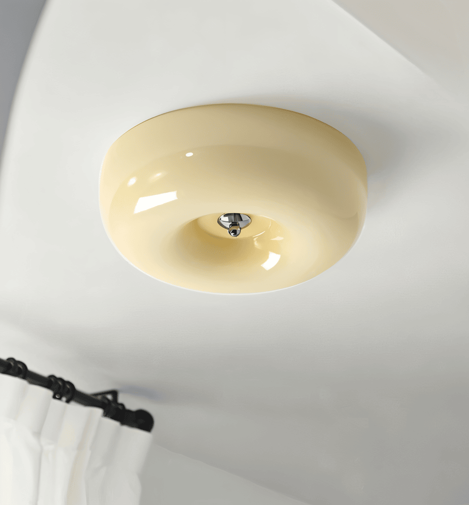 Lampa Sufitowa Minimalistyczna z Okrągłym Szklanym Kloszem