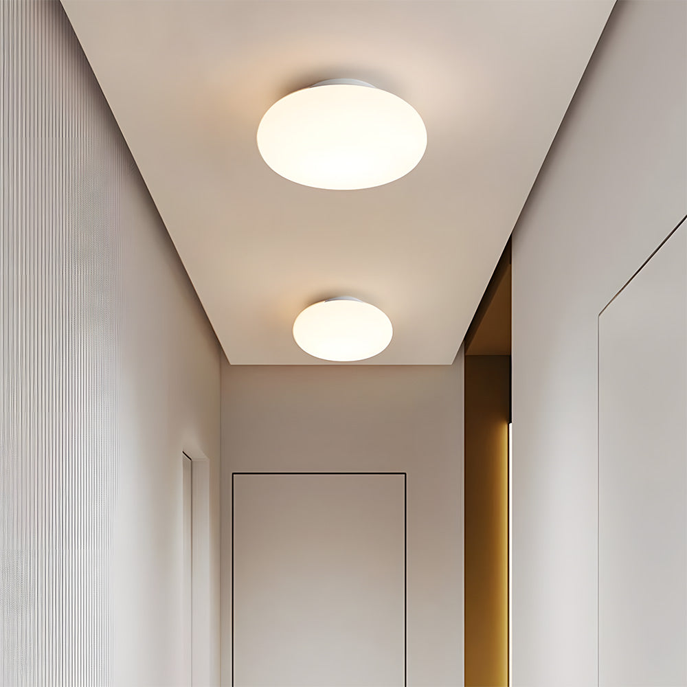 Lampa Sufitowa Minimalistyczna z Owalnym Szklanym Kloszem - Biały