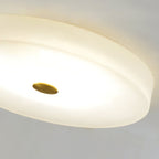 Lampa Sufitowa Okrągła Alabastrowa z Mosiężnym Akcentem - 10