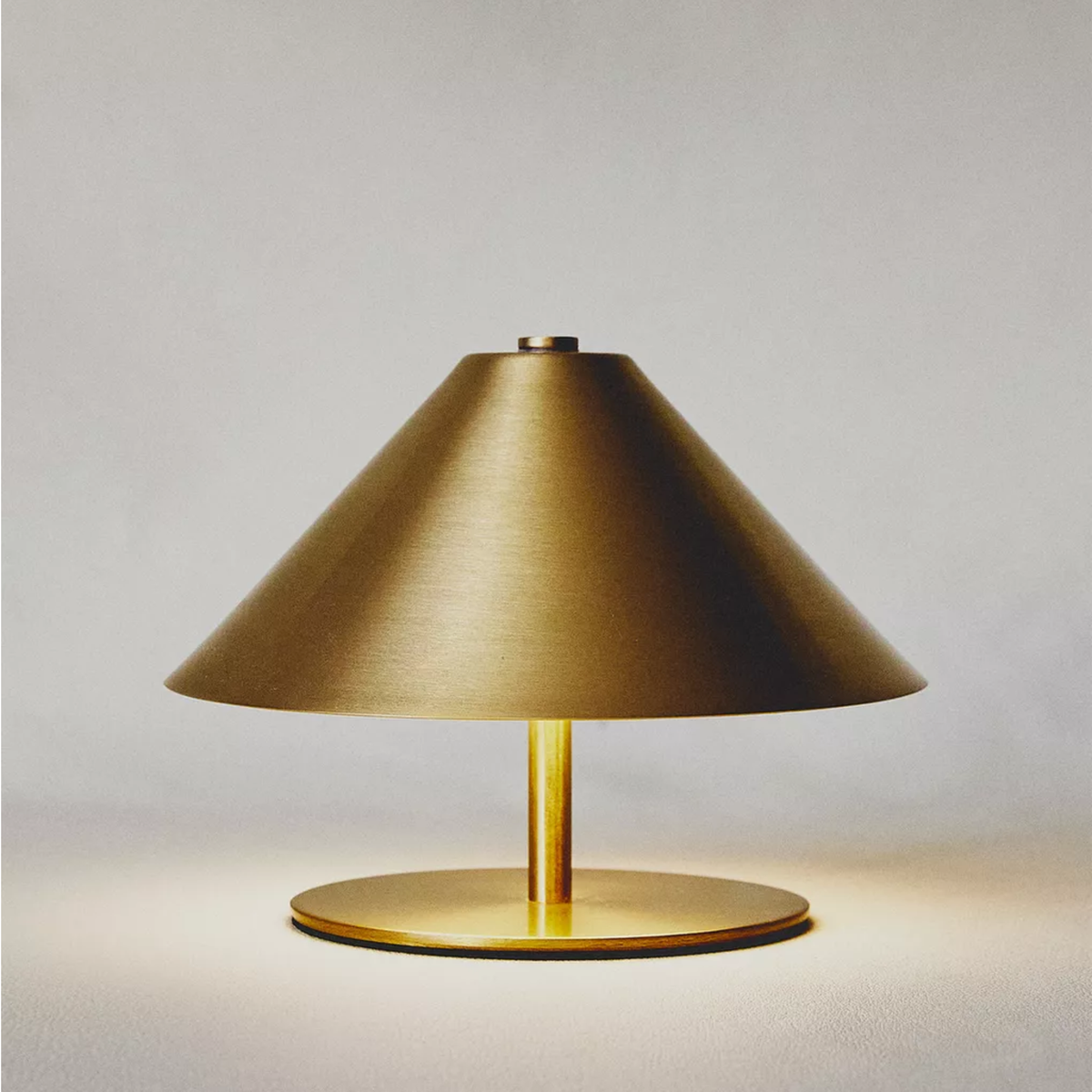 Lampa Stołowa Minimalistyczna z Dotykowym Sterowaniem i Akumulatorem - 5
