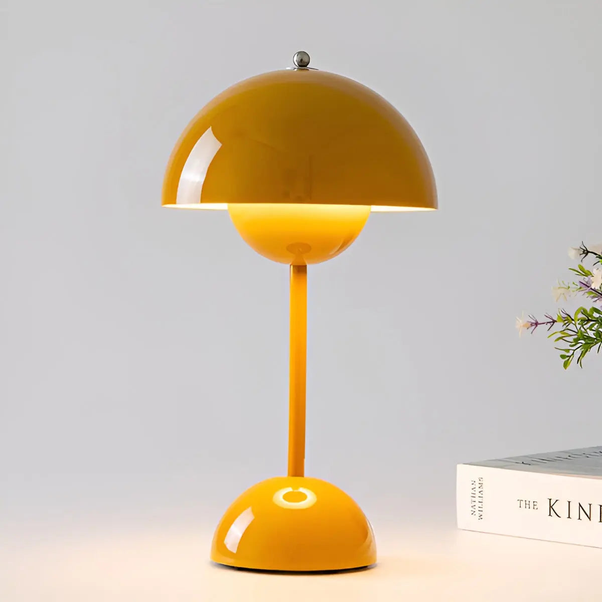 Lampa Stołowa Retro z Kloszem Kopułowym i Okrągłą Podstawą - Żółty
