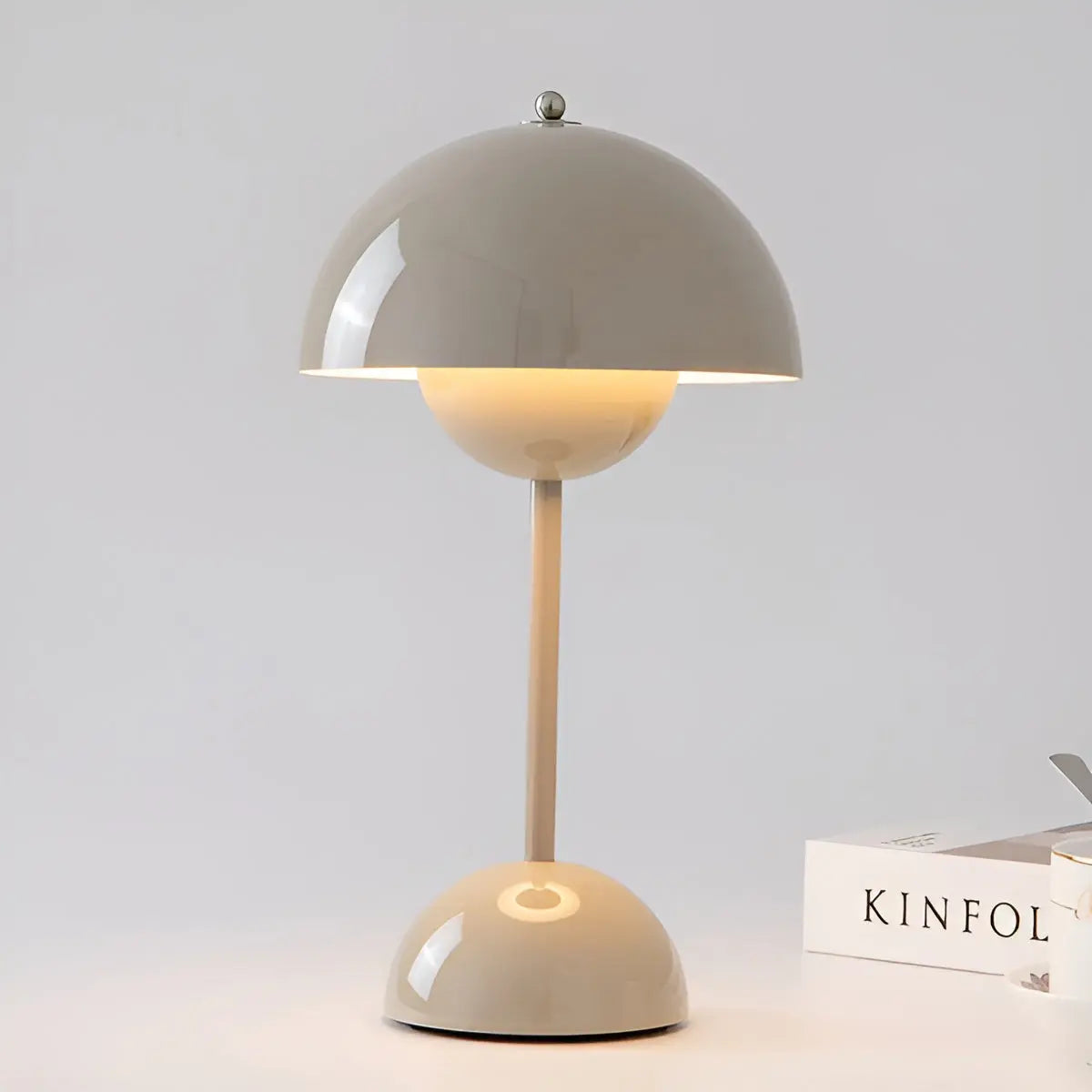 Lampa Stołowa Retro z Kloszem Kopułowym i Okrągłą Podstawą - Szary
