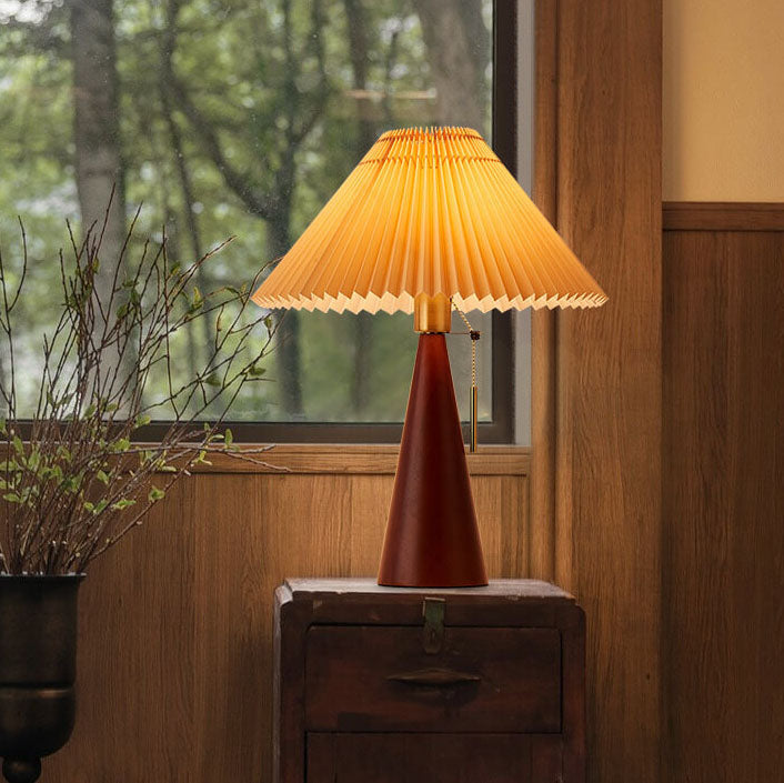 Lampa Stołowa Skandynawska z Plisowanym Kloszem i Drewnianą Podstawą - 10
