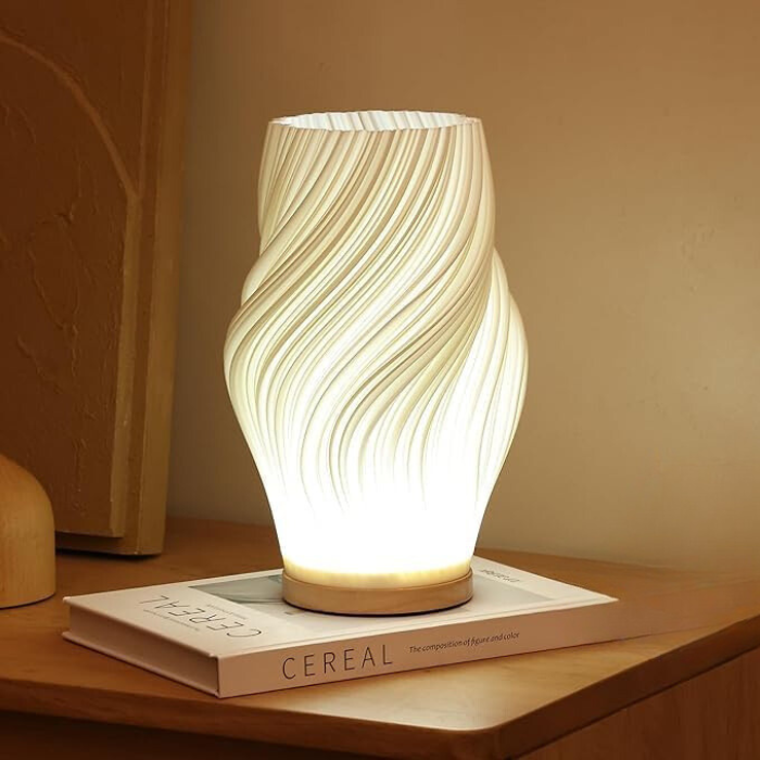 Lampa Stołowa Skandynawska z Falistym Kloszem i Ściemnialnym LED