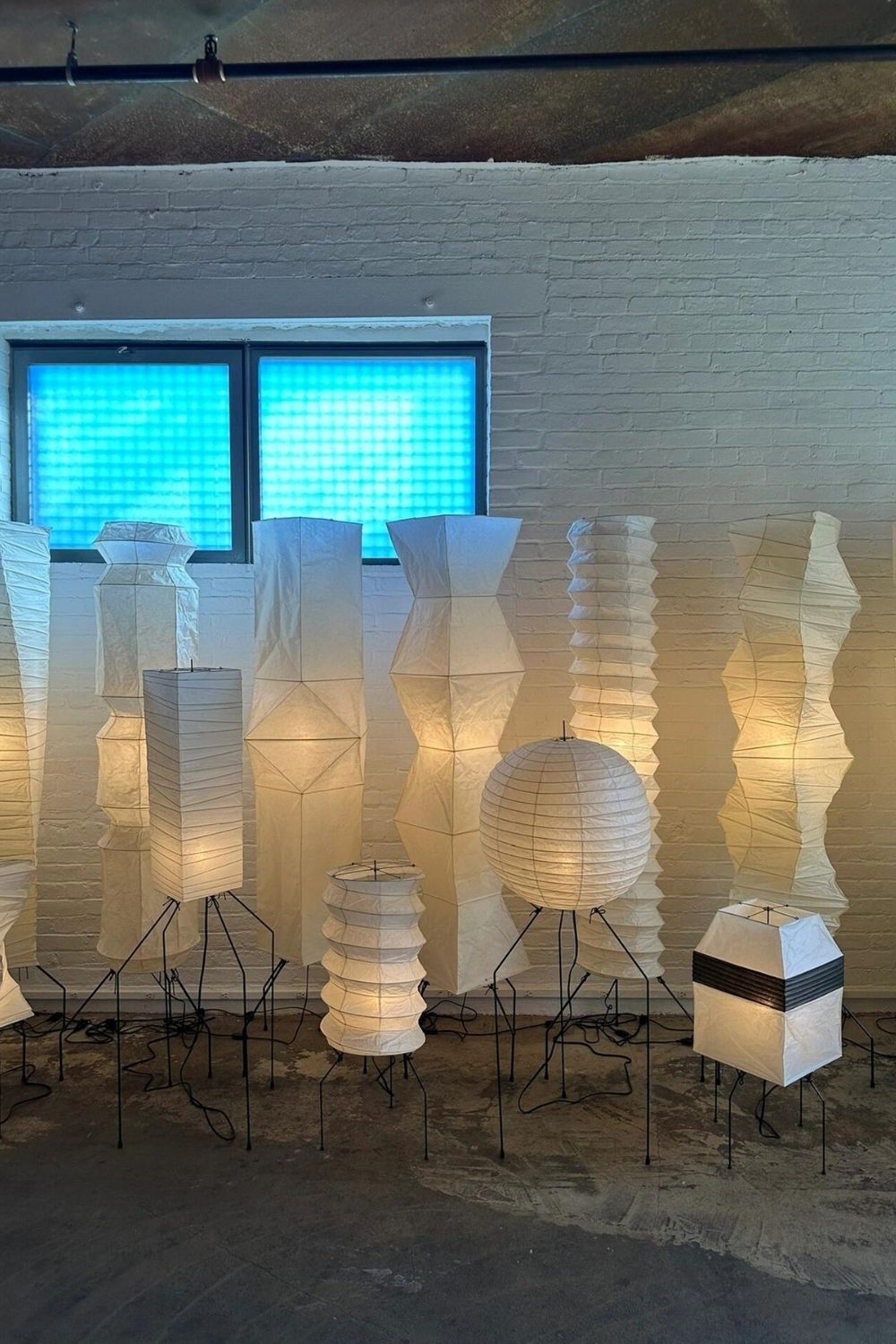 Lampa Podłogowa Japońska z Papieru Washi i Zygzakowatym Kloszem - 20