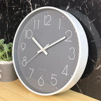 Zegar Ścienny Okrągły Minimalistyczny z Cichym Mechanizmem - 3