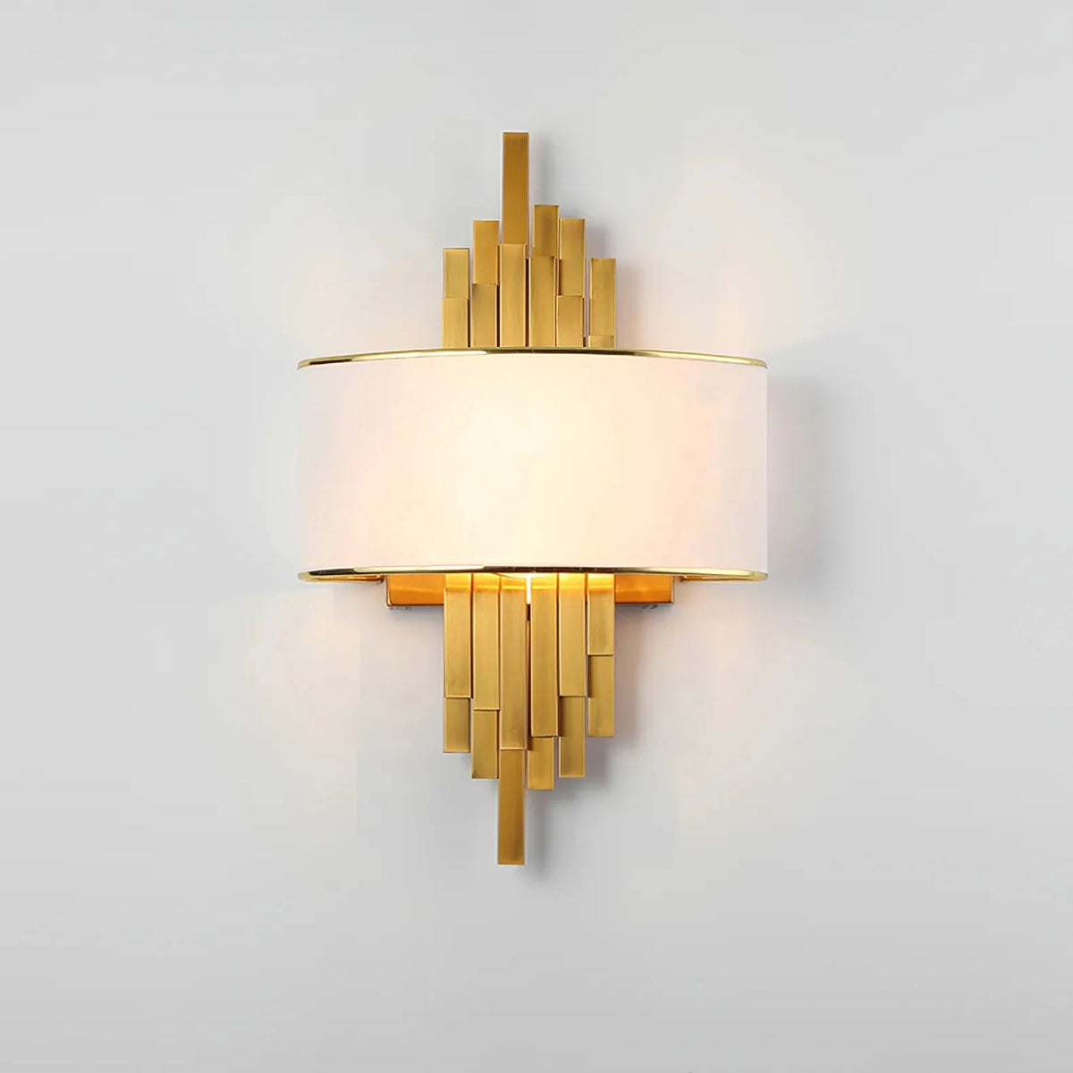Kinkiet Art Deco z Złotymi Rurkami i Półotwartym Kloszem - 7