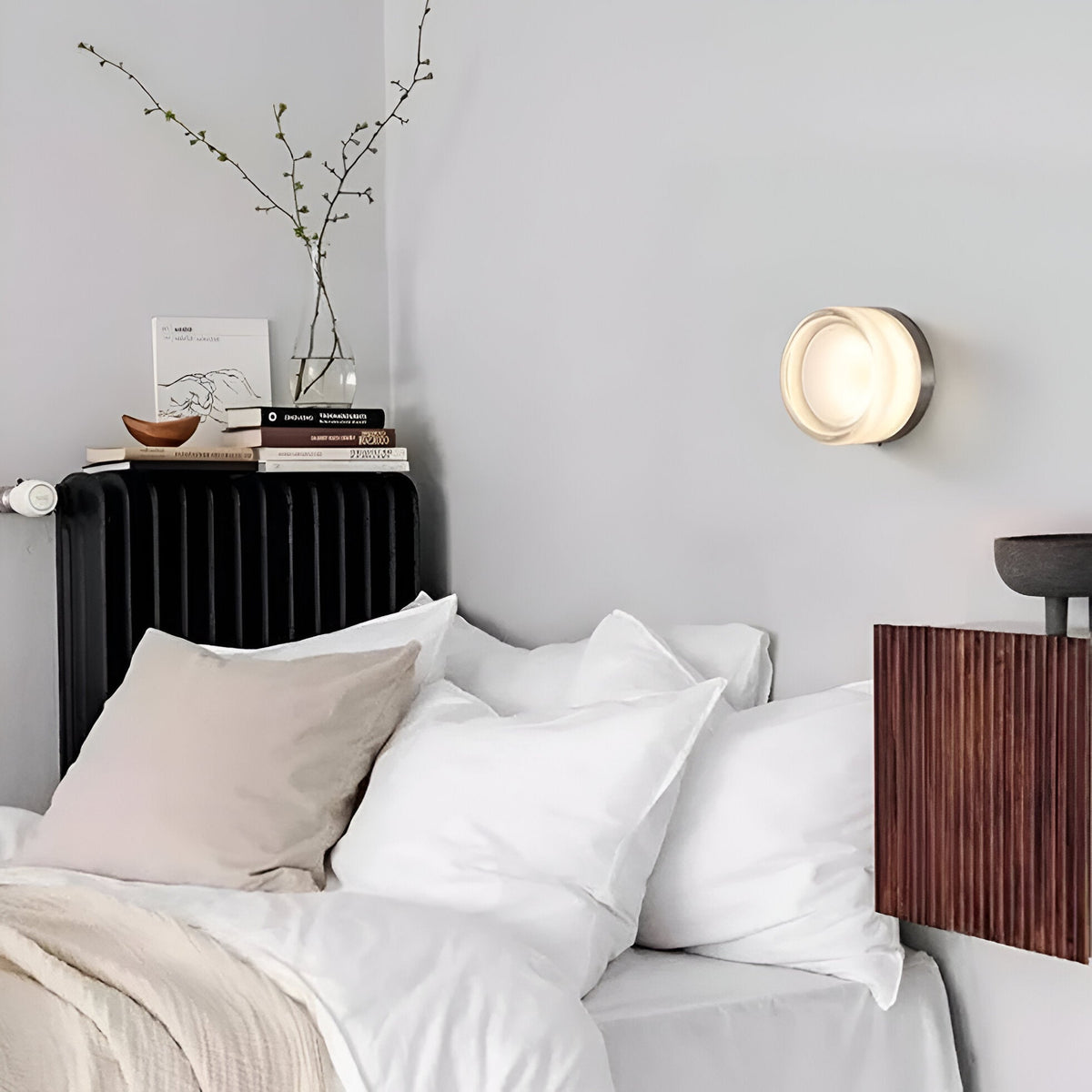 Kinkiet Minimalistyczny z Szklanym Kloszem i Zintegrowanym LED - 22