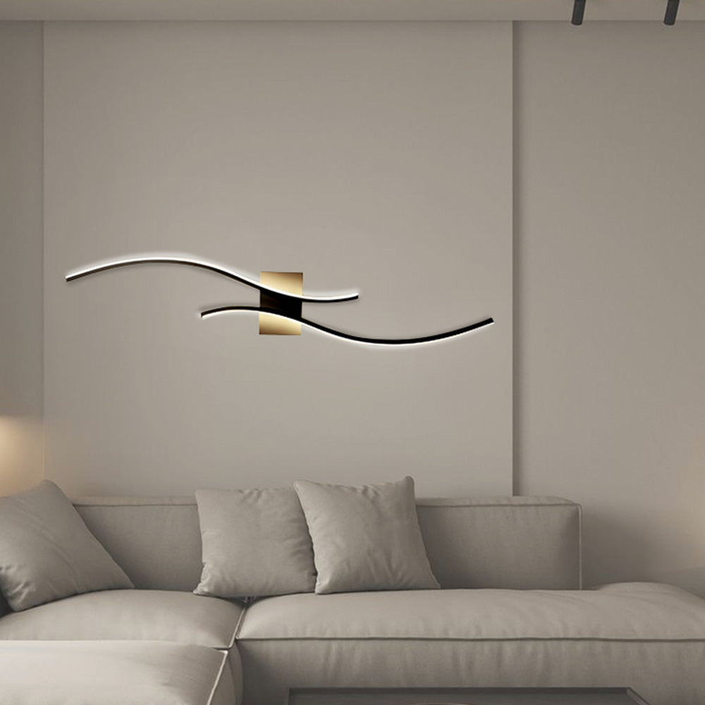 Kinkiet Nowoczesny LED Ściemnialny z Falistym Designem