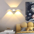 Kinkiet Nowoczesny LED z Falistym Designem