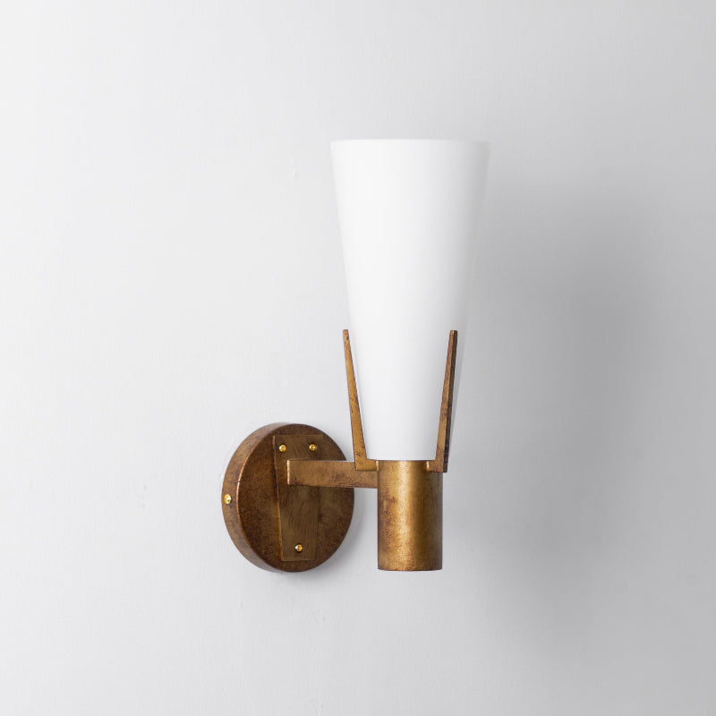 Kinkiet Retro z Białym Szklanym Kloszem i Mosiężnym Ramieniem - 14